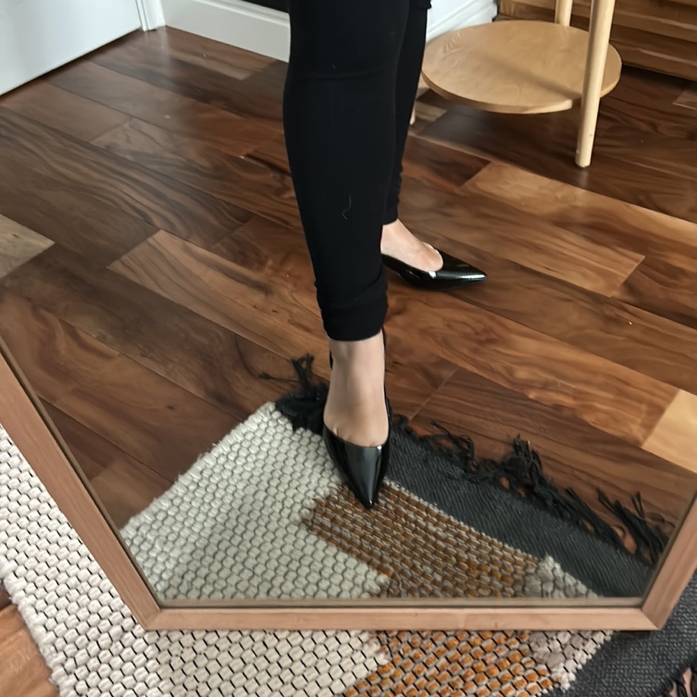 Via Spiga Patent Point toe Sling back pump. Size 6.5